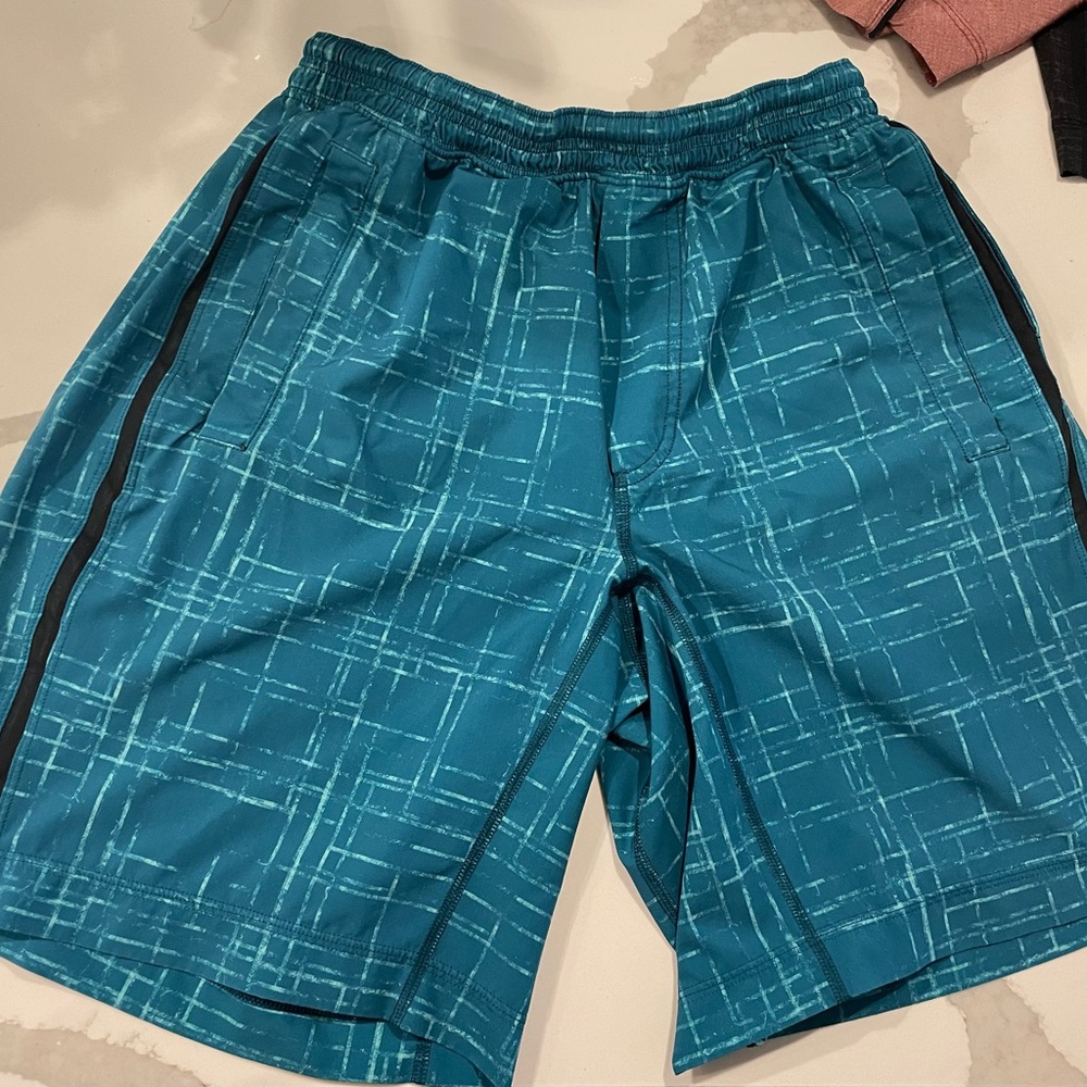 Lululemon pace breaker short 9” no liner